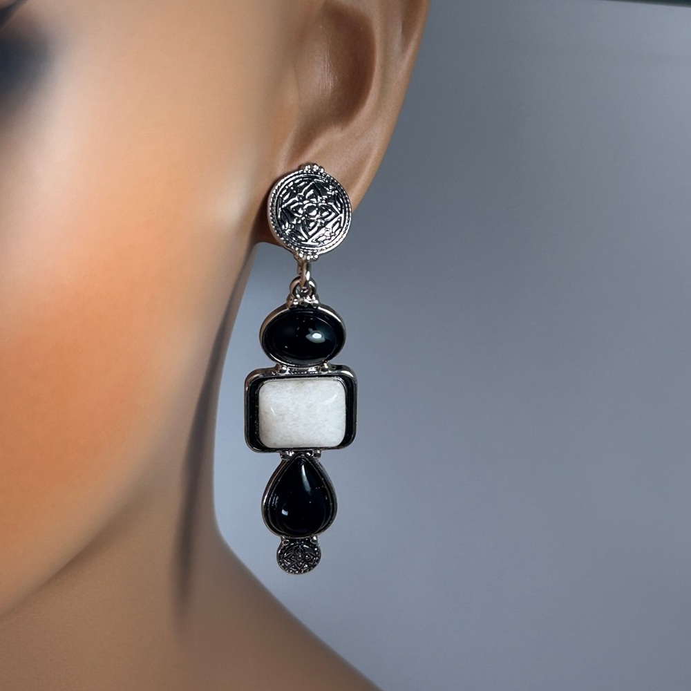 Chic Silver Tone Black and White Drop Earrings